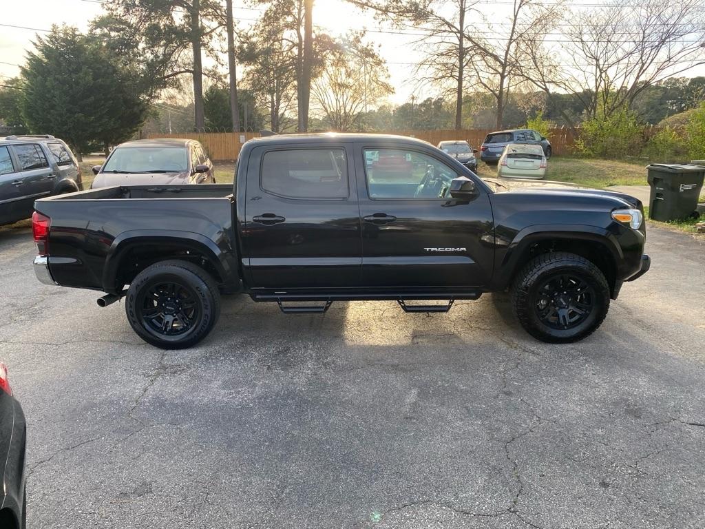 Toyota Tacoma  2019