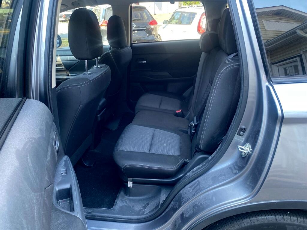 Mitsubishi Outlander  2017 Mitsubishi Outlander  2017