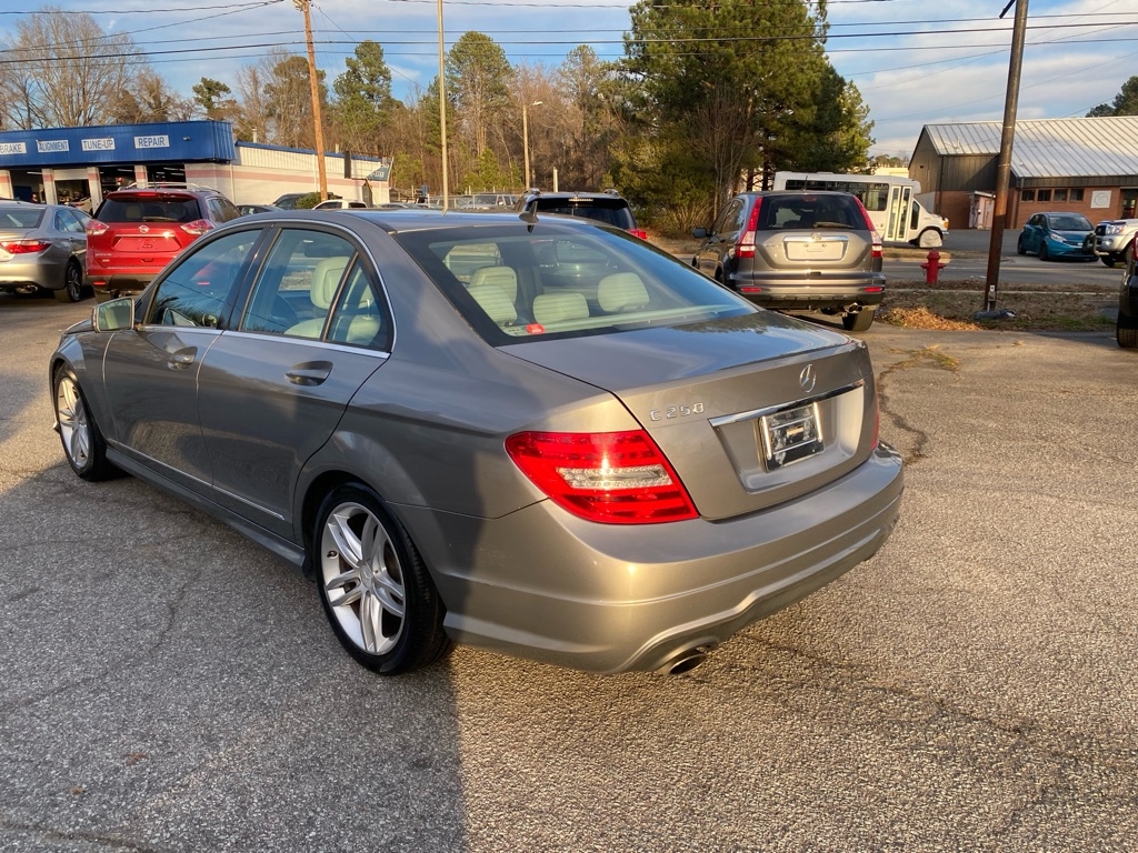 Mercedes-Benz C-Class  2014