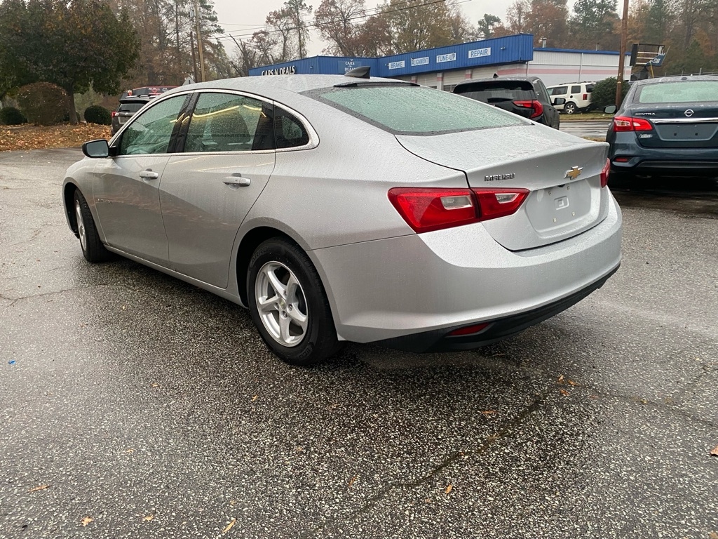 Chevrolet Malibu  2017