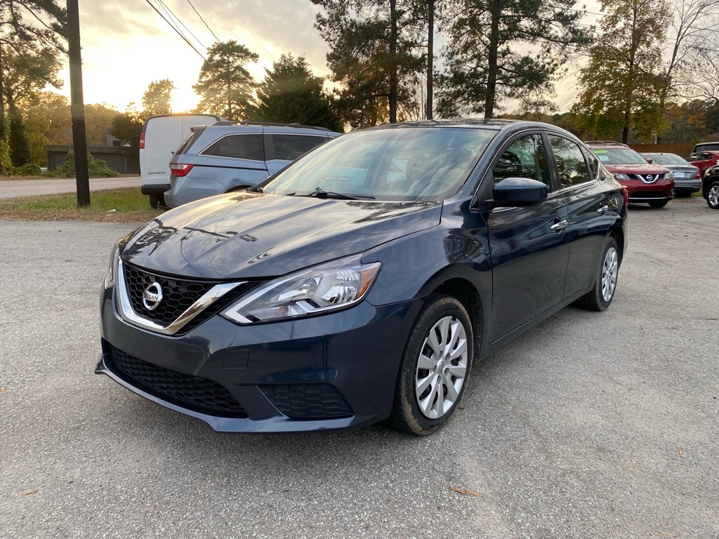 2017 Nissan Sentra SV's photo