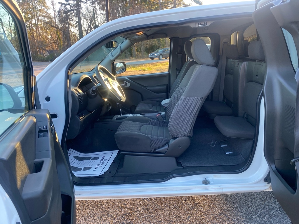 Nissan Frontier  2019