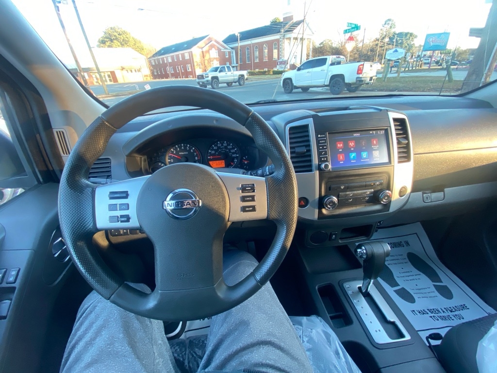 Nissan Frontier  2019
