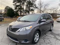 2013 Toyota Sienna 