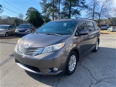 2011 Toyota Sienna 