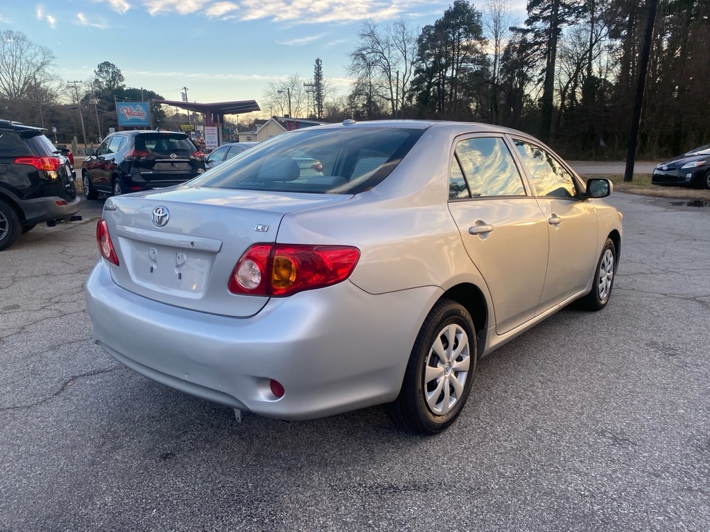 Toyota Corolla  2009