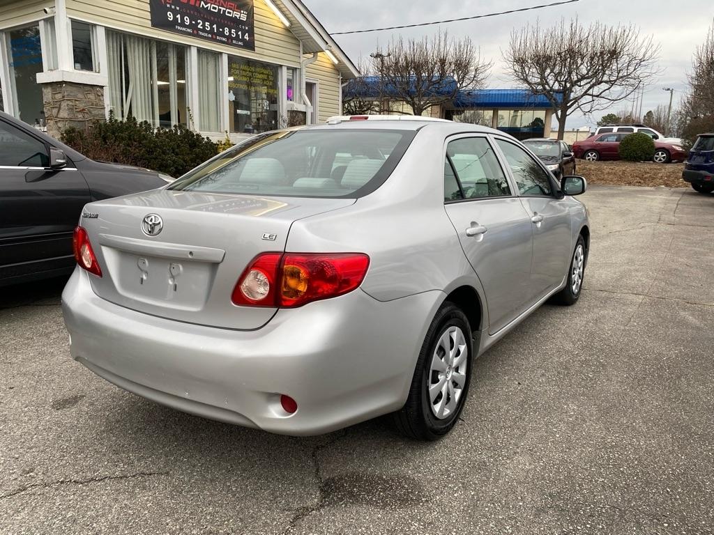 Toyota Corolla  2009