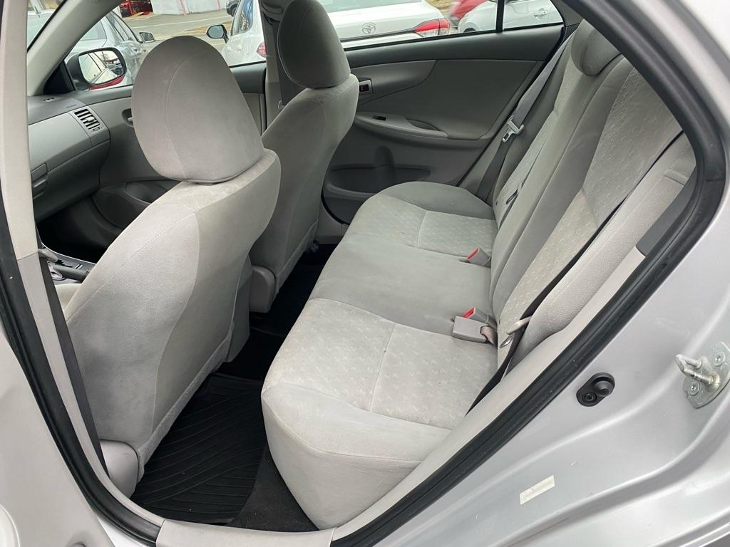 Toyota Corolla  2009