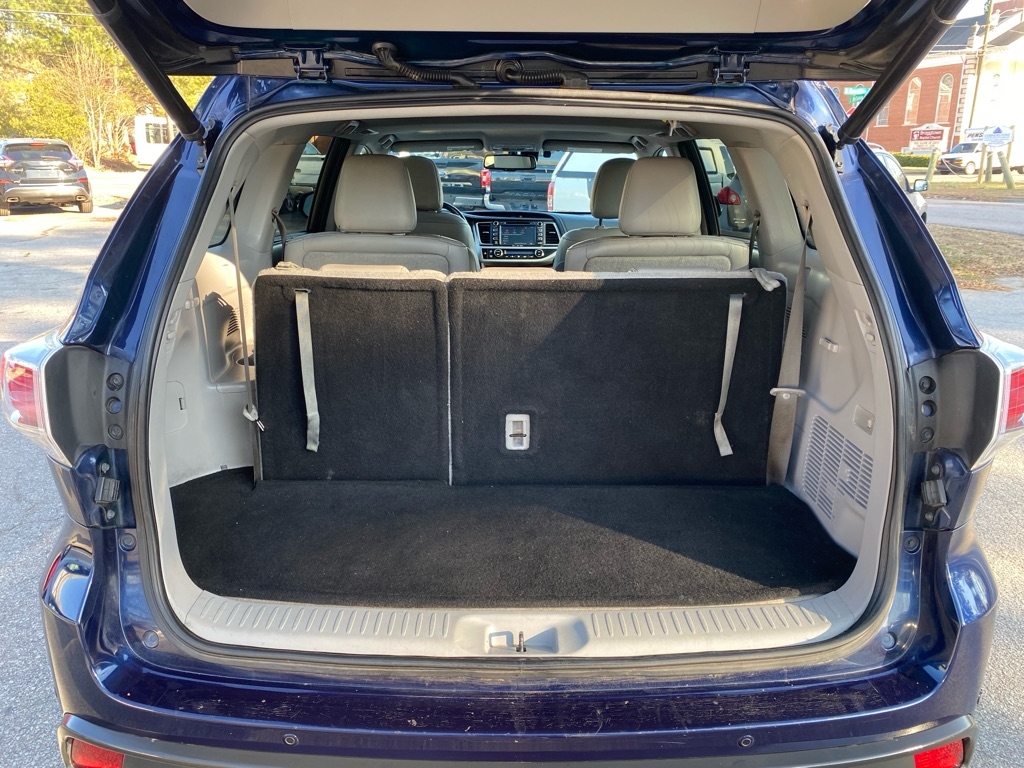 Toyota Highlander  2016