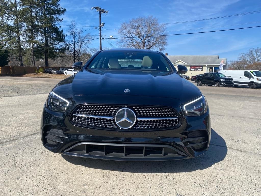 Mercedes-Benz E-Class  2022