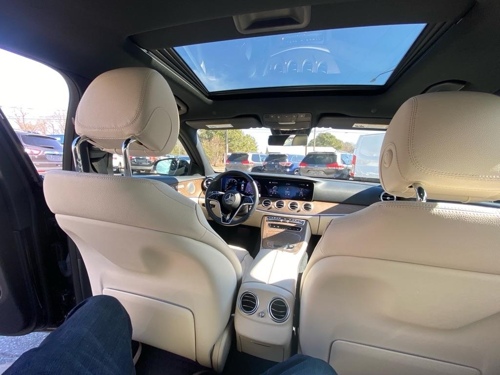 Mercedes-Benz E-Class  2022