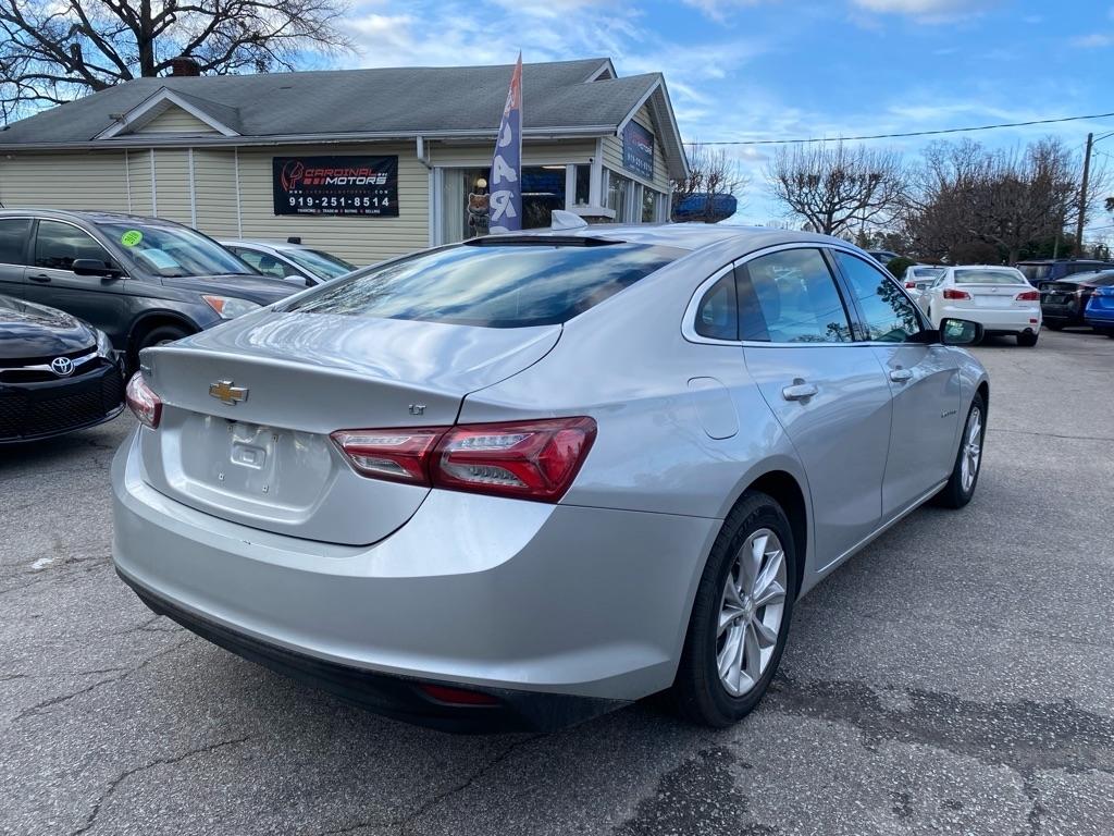 Chevrolet Malibu  2021