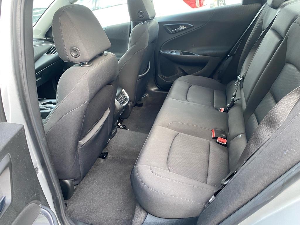 Chevrolet Malibu  2021