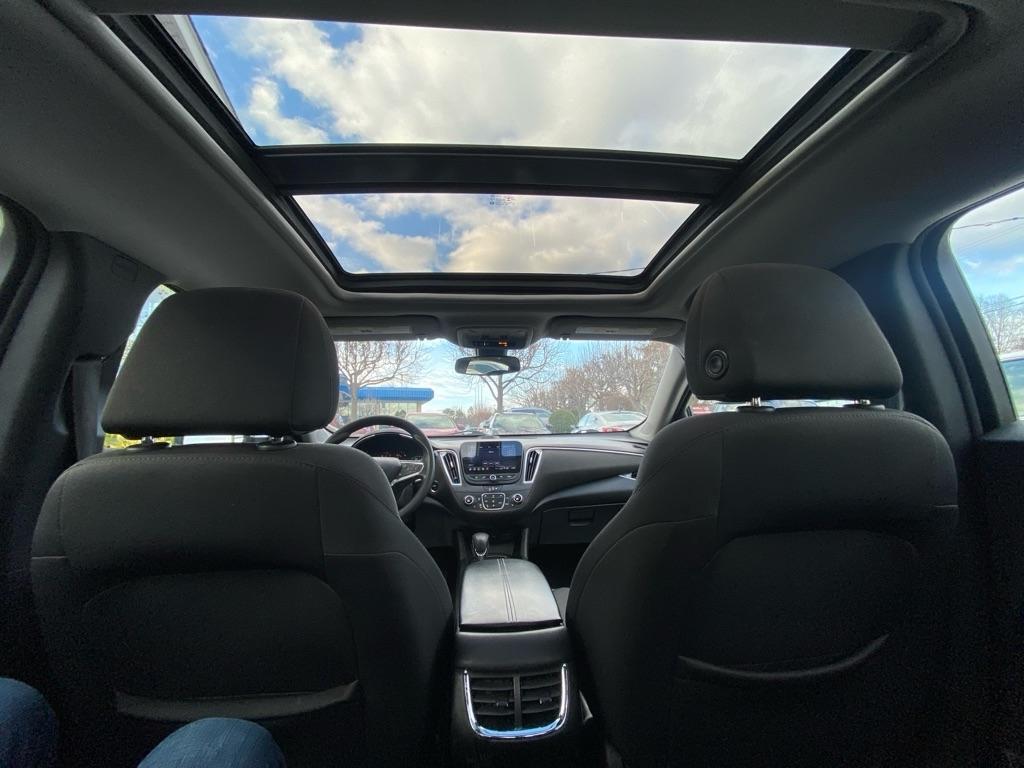 Chevrolet Malibu  2021