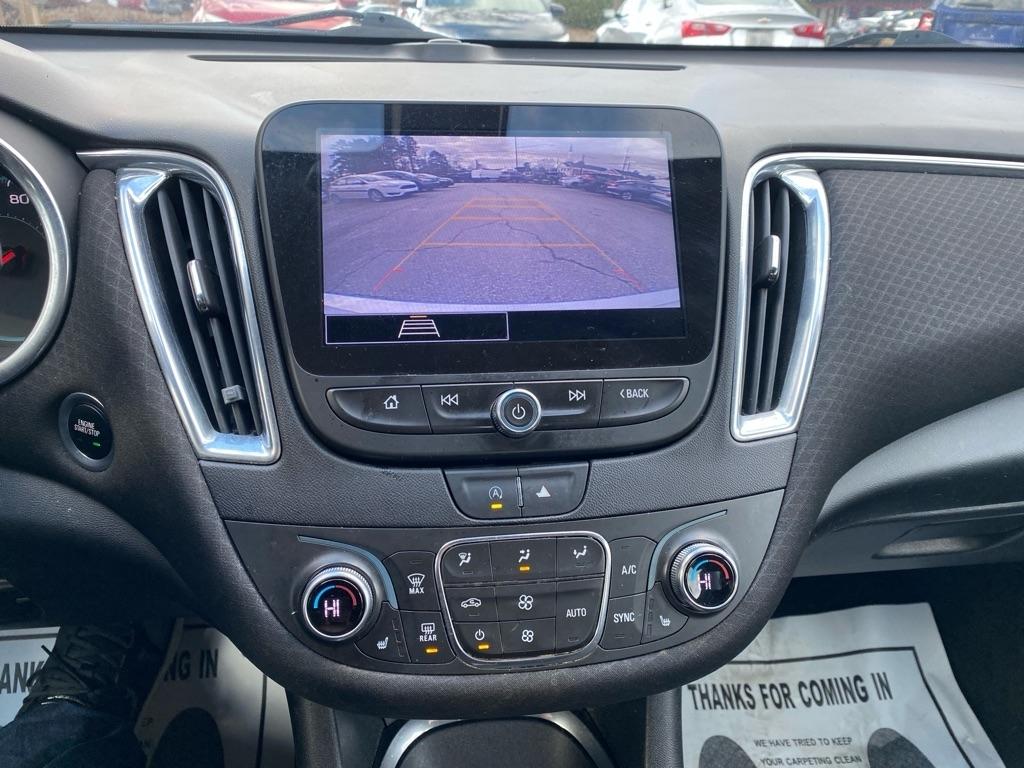 Chevrolet Malibu  2021