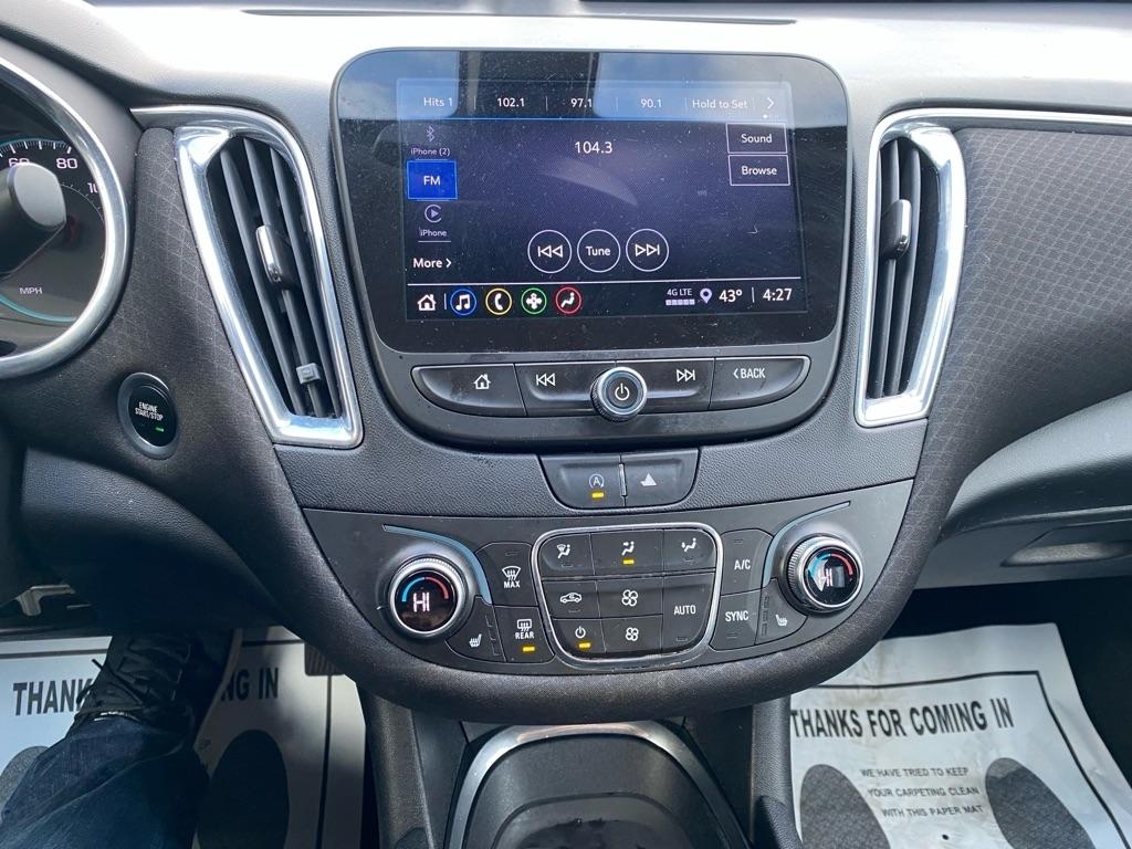 Chevrolet Malibu  2021