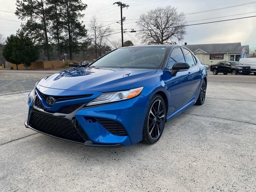 Toyota Camry  2020