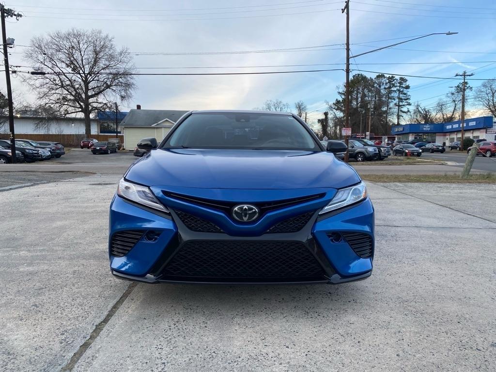 Toyota Camry  2020