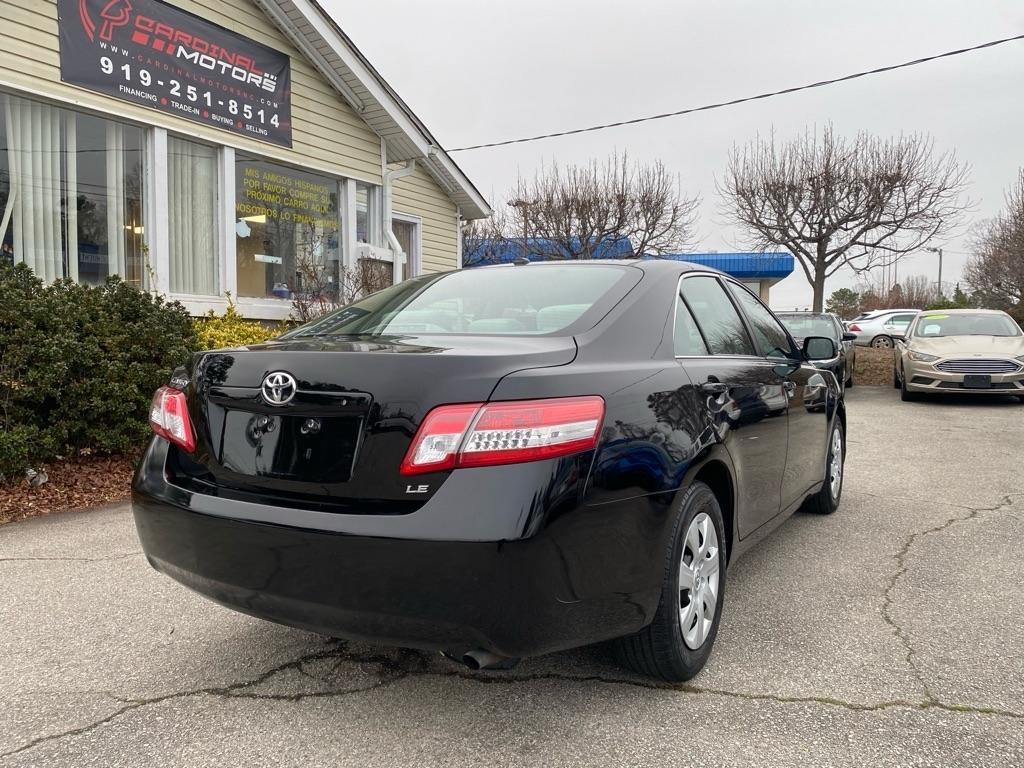 Toyota Camry  2011