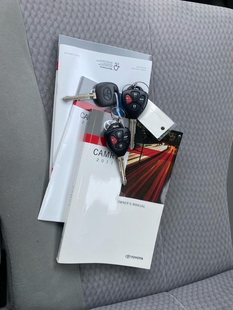 Toyota Camry  2011