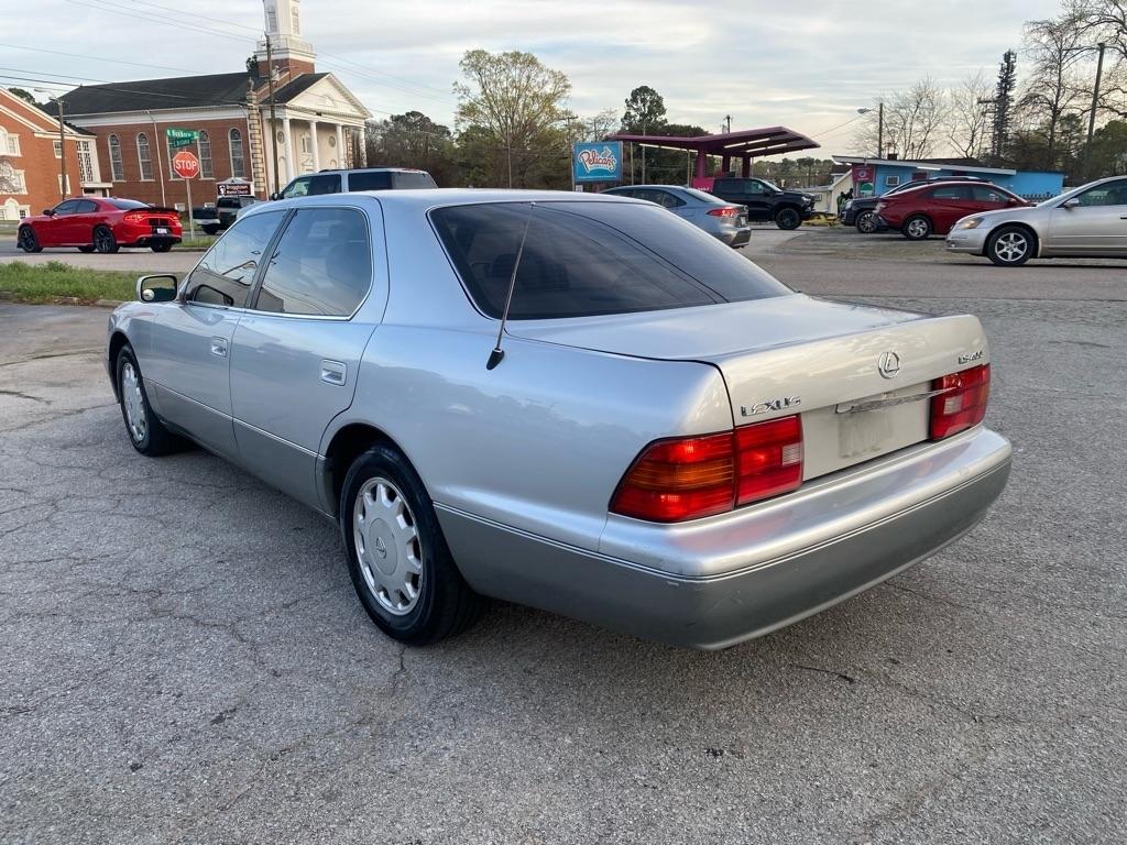 Lexus LS 400  1996