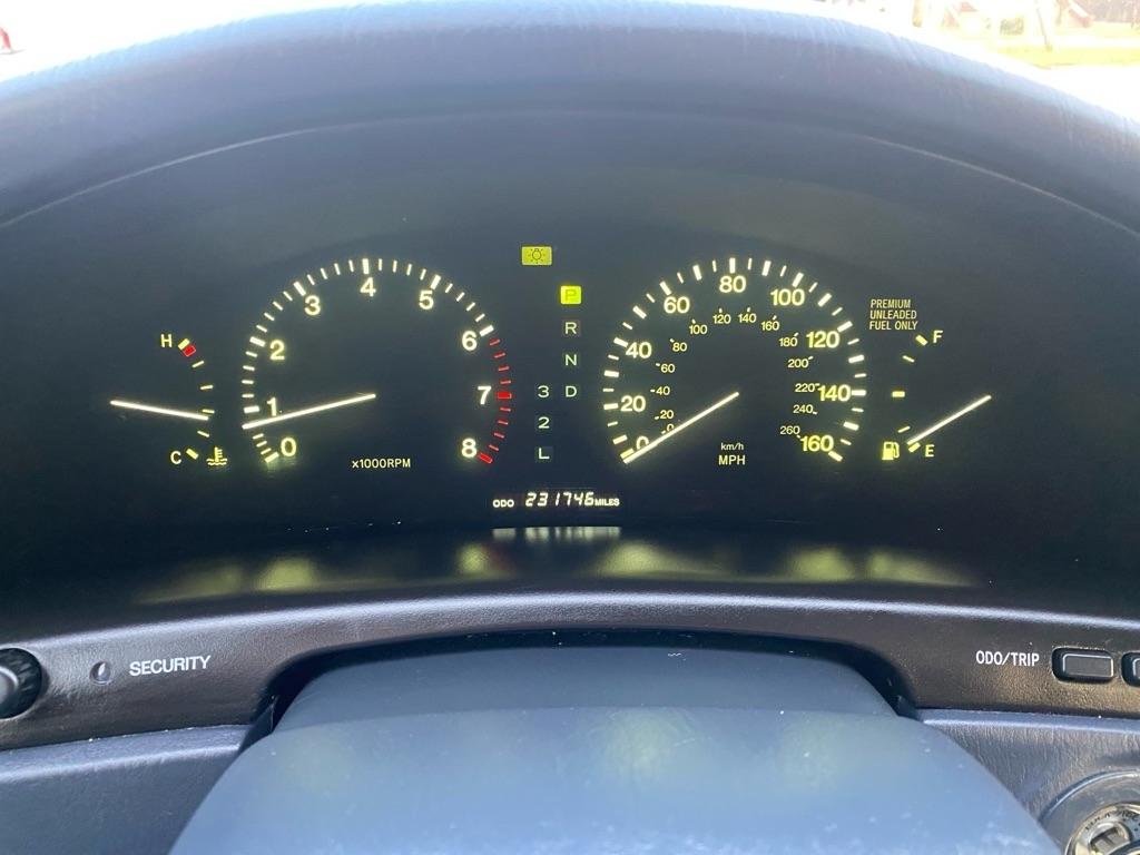 Lexus LS 400  1996