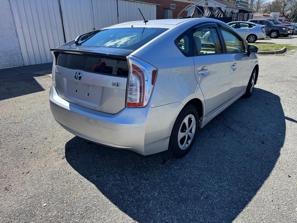 Toyota Prius  2013