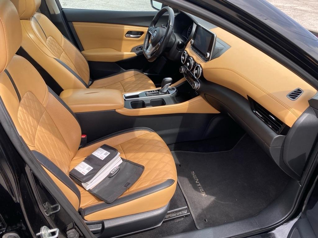 Nissan Sentra  2021