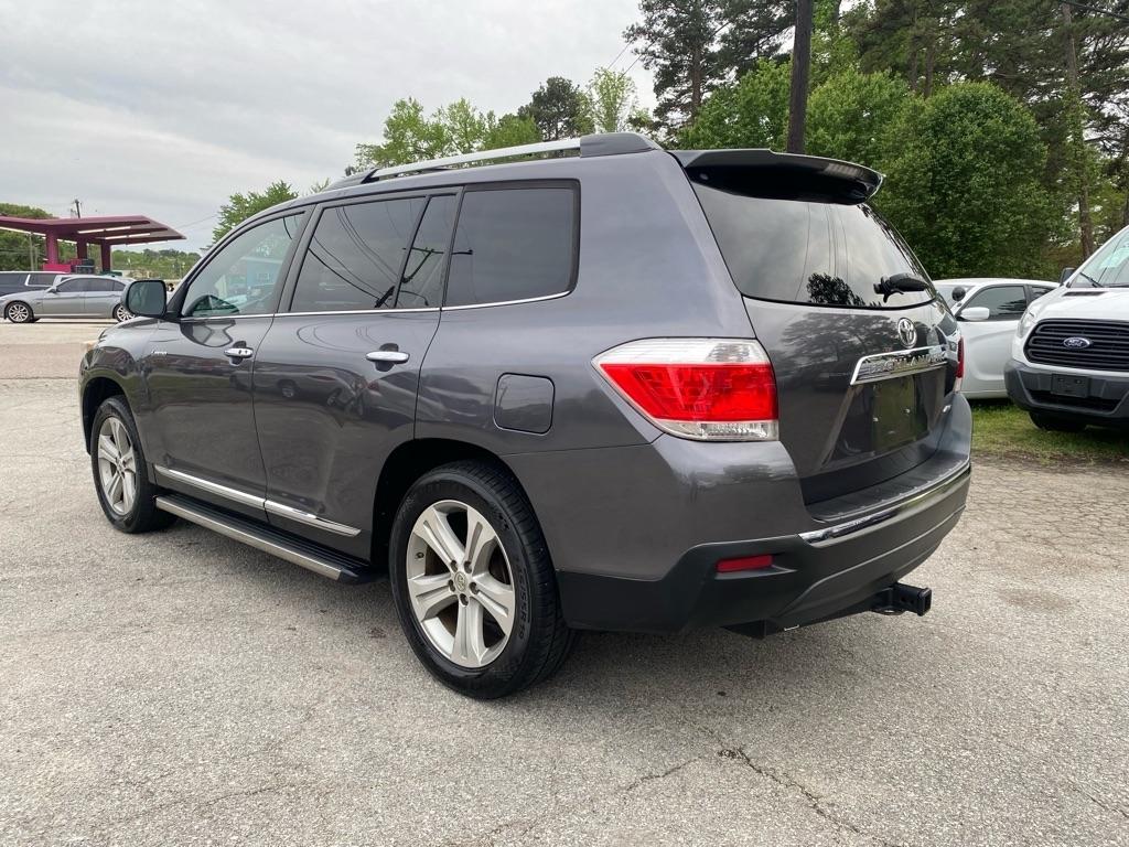 Toyota Highlander  2012