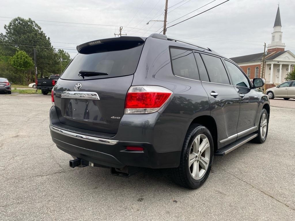 Toyota Highlander  2012