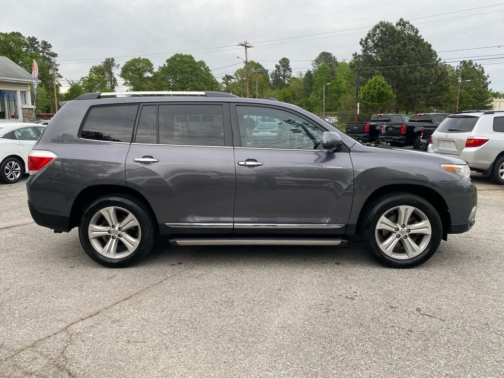 Toyota Highlander  2012