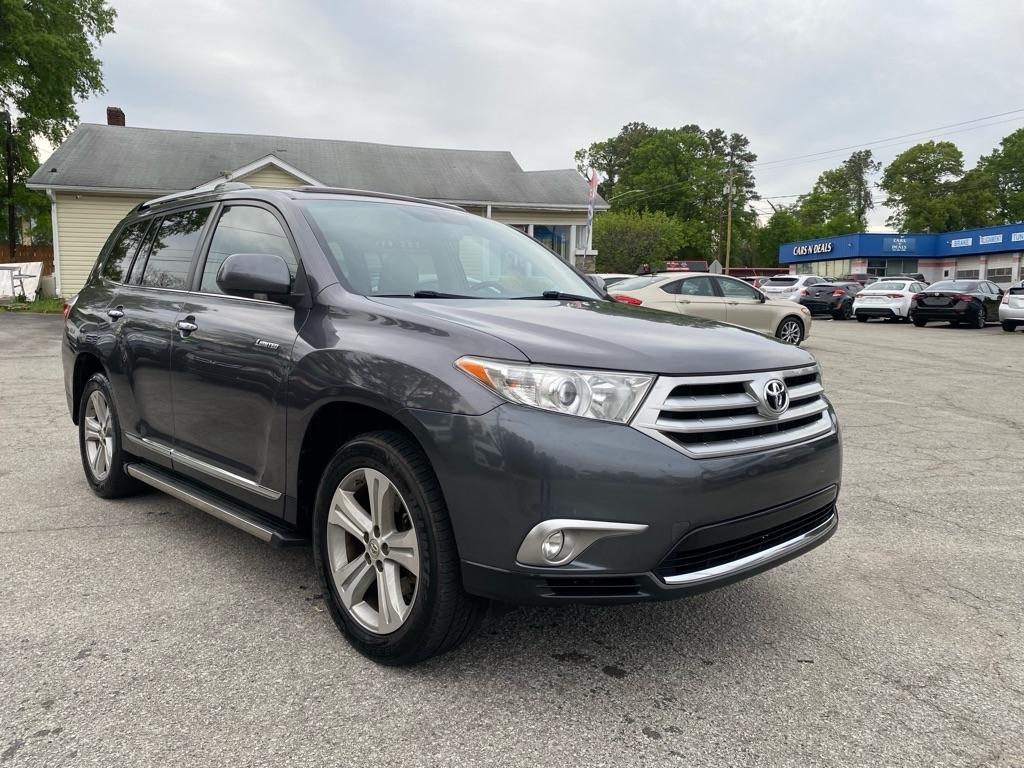 Toyota Highlander  2012