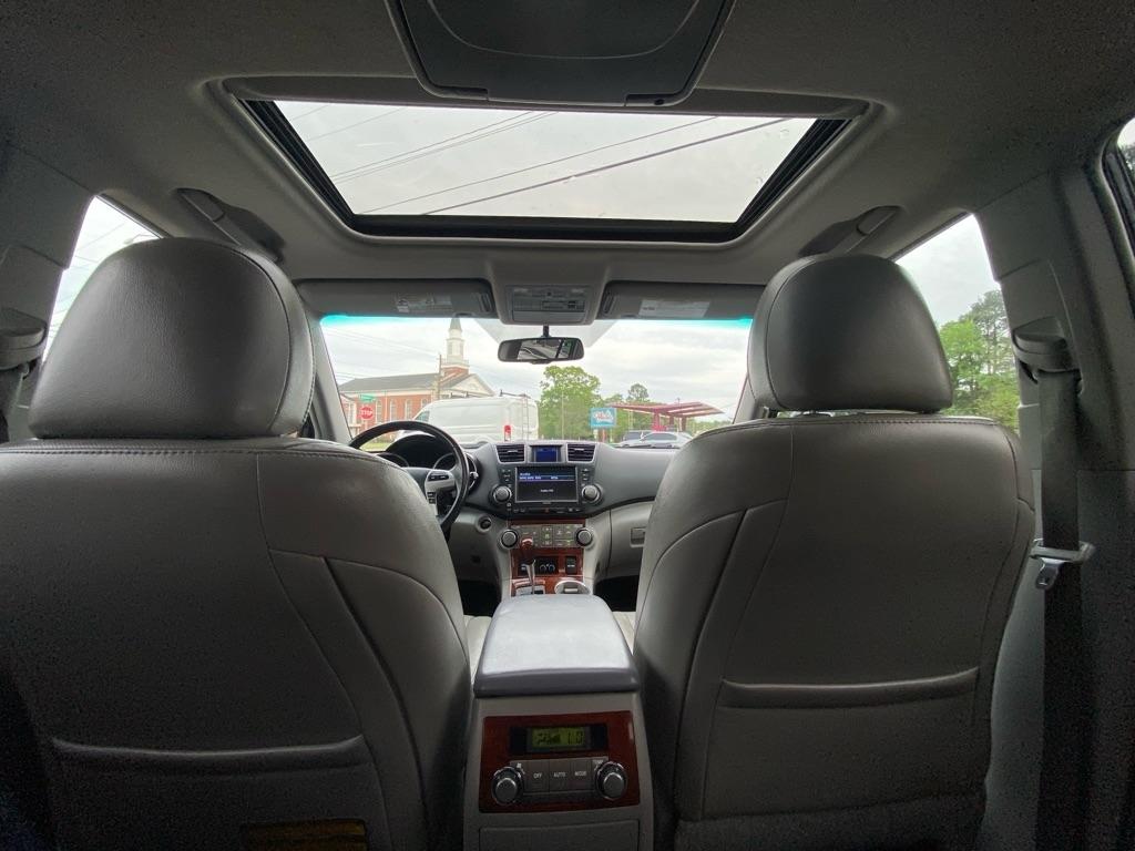 Toyota Highlander  2012