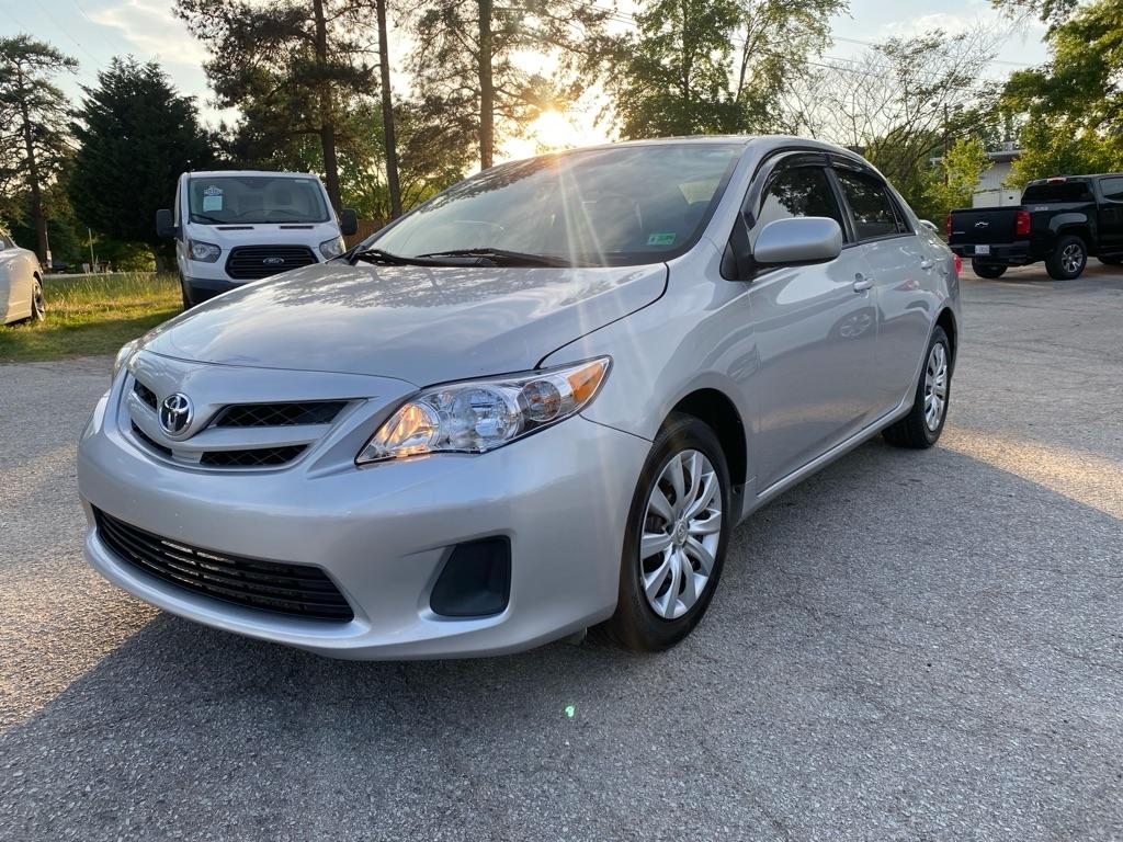 Toyota Corolla  2012