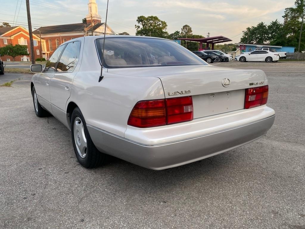 Lexus LS 400  1997