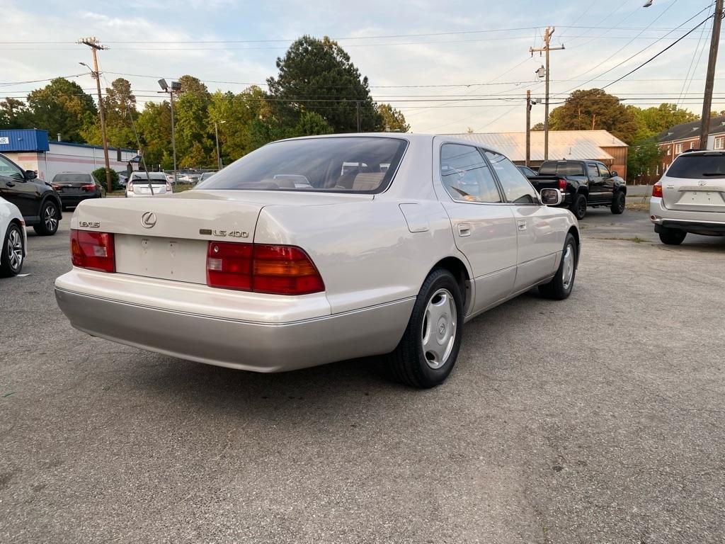 Lexus LS 400  1997
