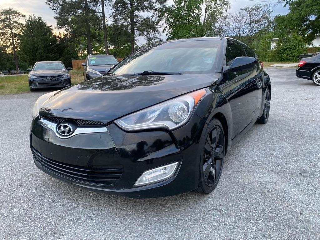 2017 Hyundai Veloster BASE