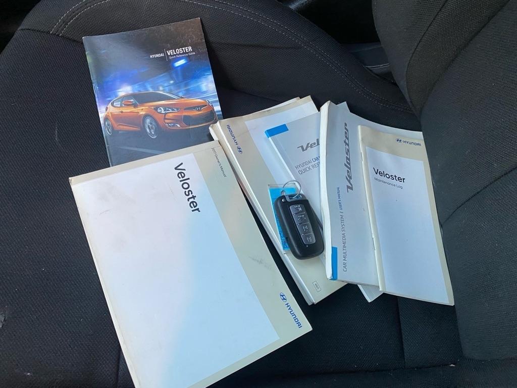 Hyundai Veloster  2017