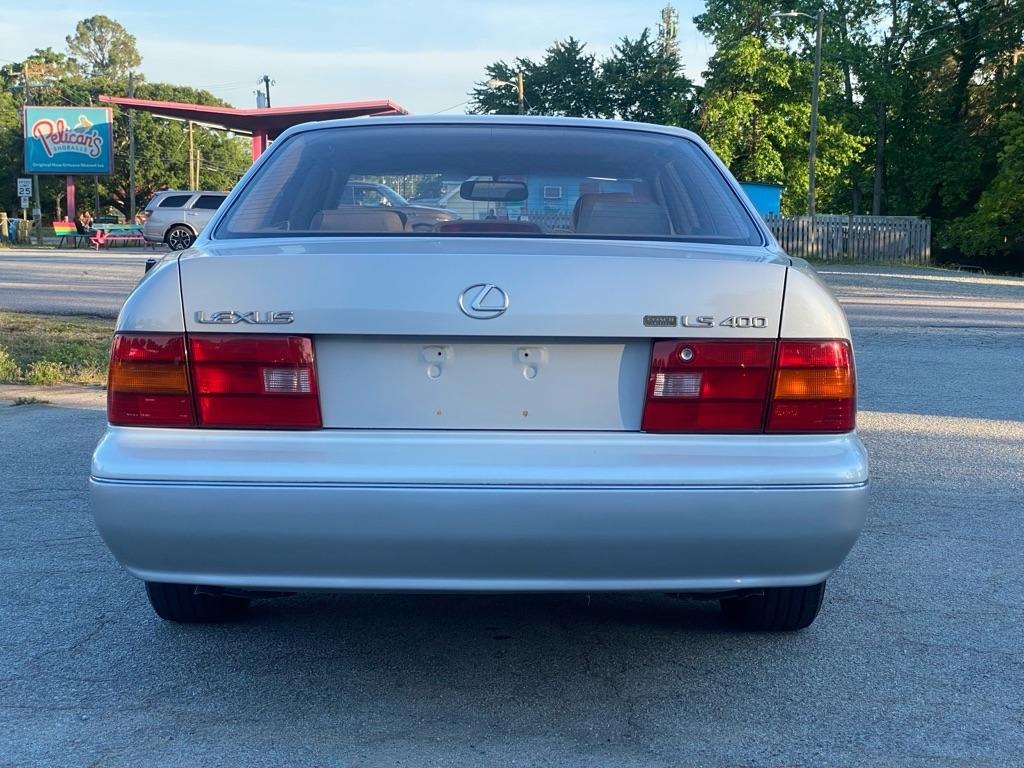 Lexus LS 400  1997