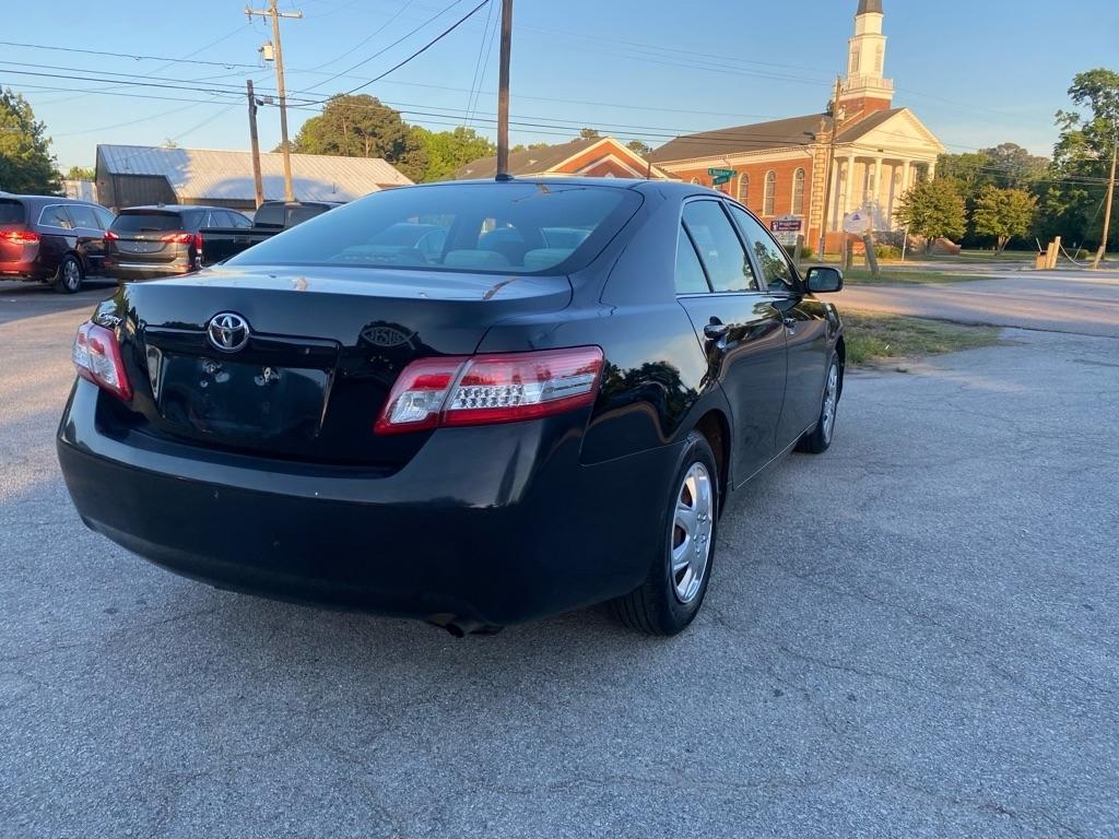 Toyota Camry  2010