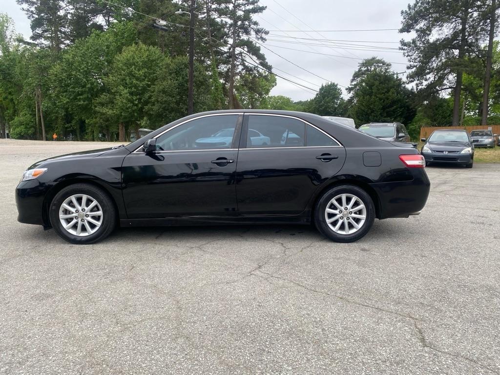 Toyota Camry  2011