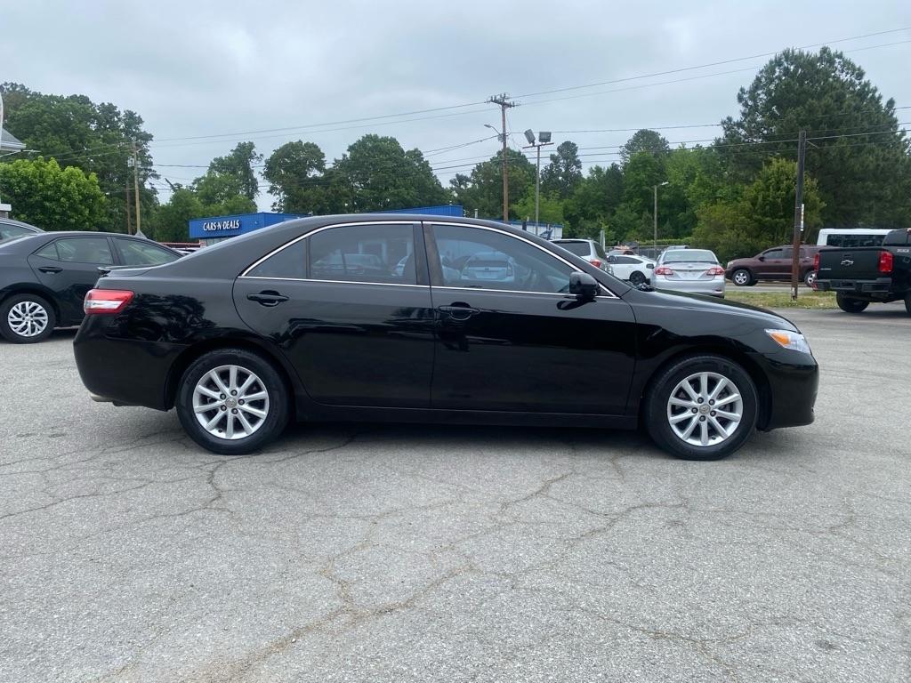 Toyota Camry  2011