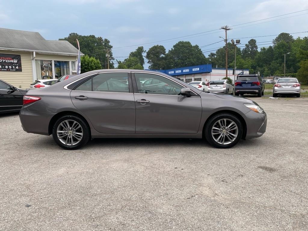 Toyota Camry  2016