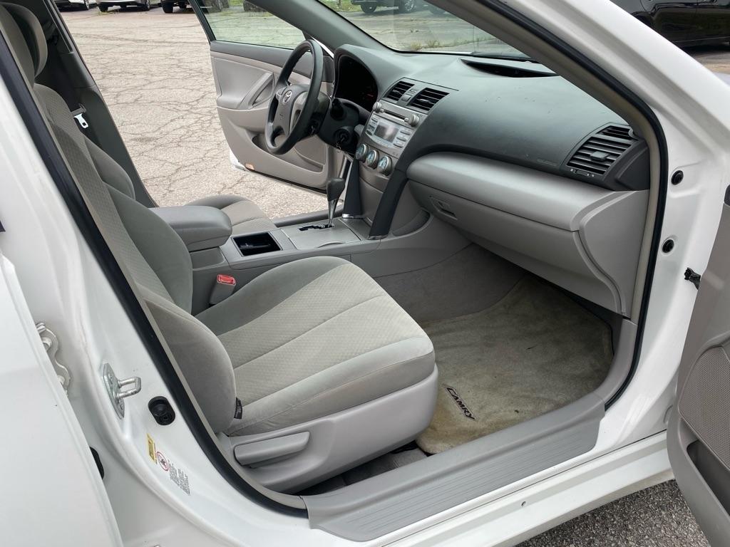 Toyota Camry  2009