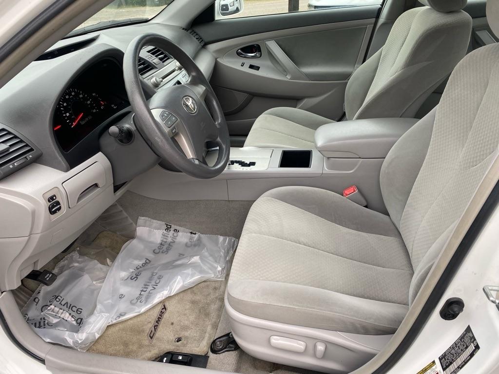 Toyota Camry  2009