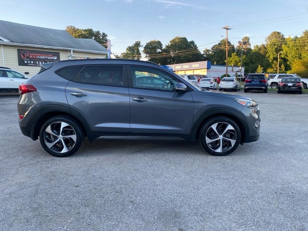 Hyundai Tucson  2016