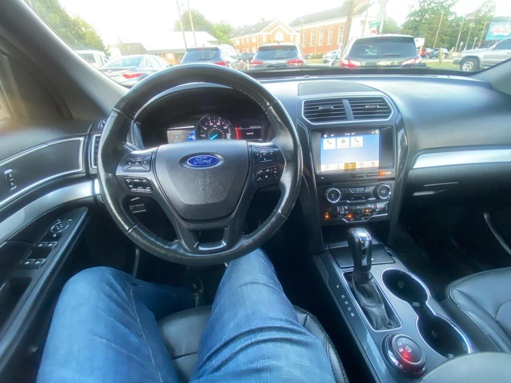 Ford Explorer  2017