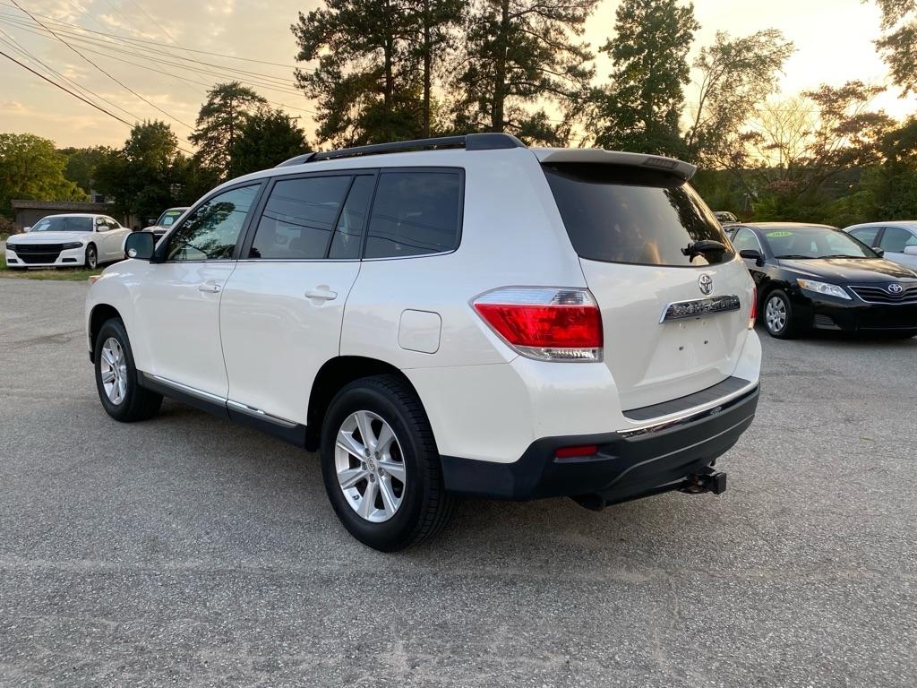 Toyota Highlander  2011