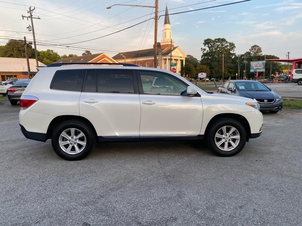 Toyota Highlander  2011