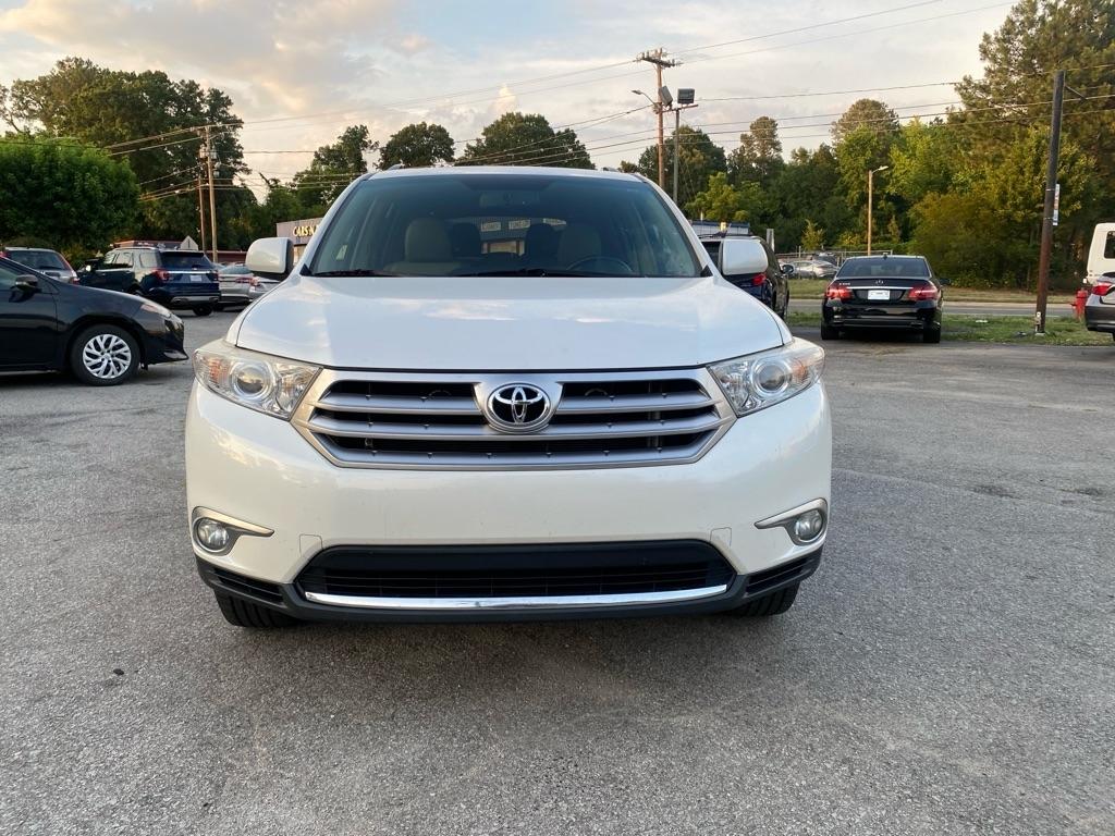 Toyota Highlander  2011